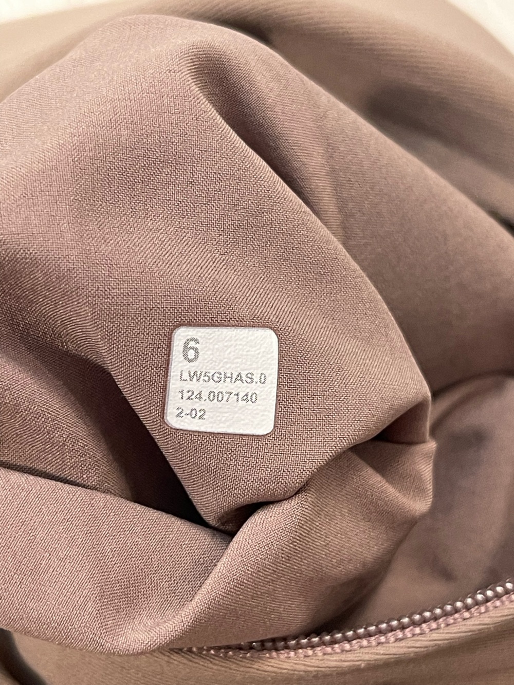 Lululemon Smooth Fit Pull-On High-Rise Pant *Regular Taupe size 6 - Picture 12 of 16